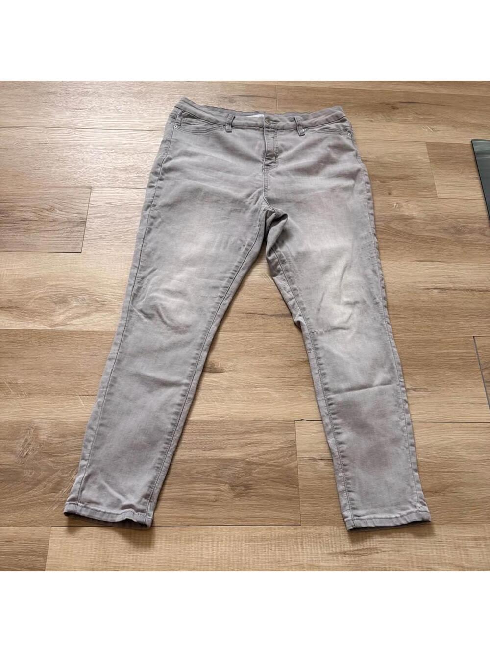 Royalty Curvy Fit Ultra High Skinny Jeans Washed Gray‎ Women's 14